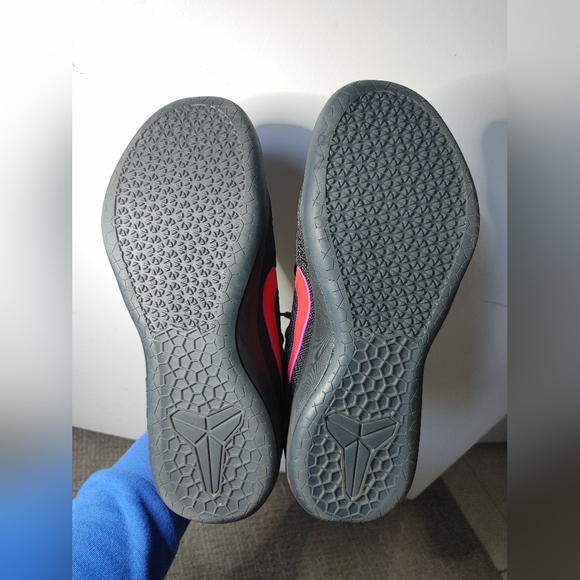 Nike Kobe AD Men's Black and Red Athletic Shoes - Picture 6 of 15